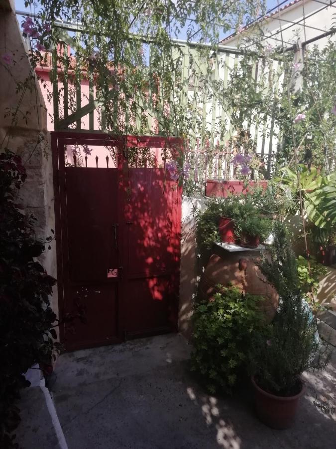 "Eirini" Traditional House Creta Archanes, Αρχάνες Σπίτι ภายนอก รูปภาพ